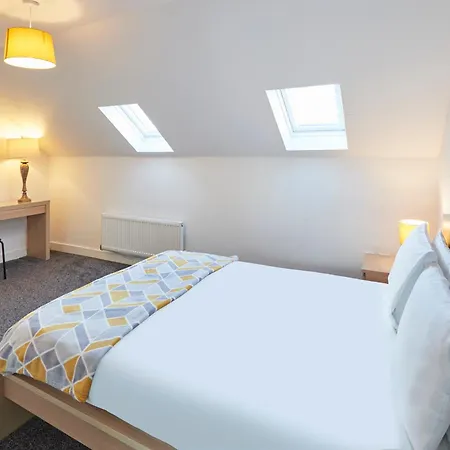 Retreat 11 In * Skinningrove